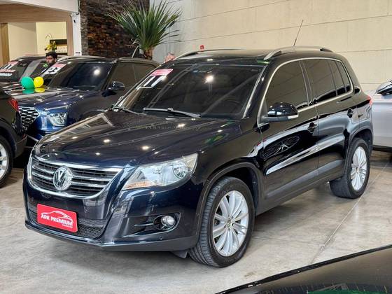 VOLKSWAGEN TIGUAN 2.0 TSI 16V TURBO GASOLINA 4P TIPTRONIC VOLKSWAGEN TIGUAN 2.0 TSI 16V TURBO GASOLINA 4P TIPTRONIC